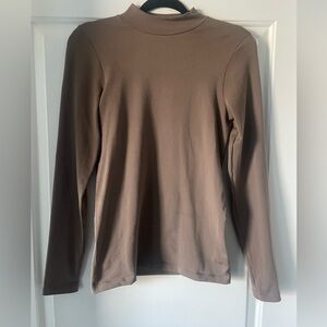 Women’s Athleta Ribbed Long Sleeve Tan Beige Small